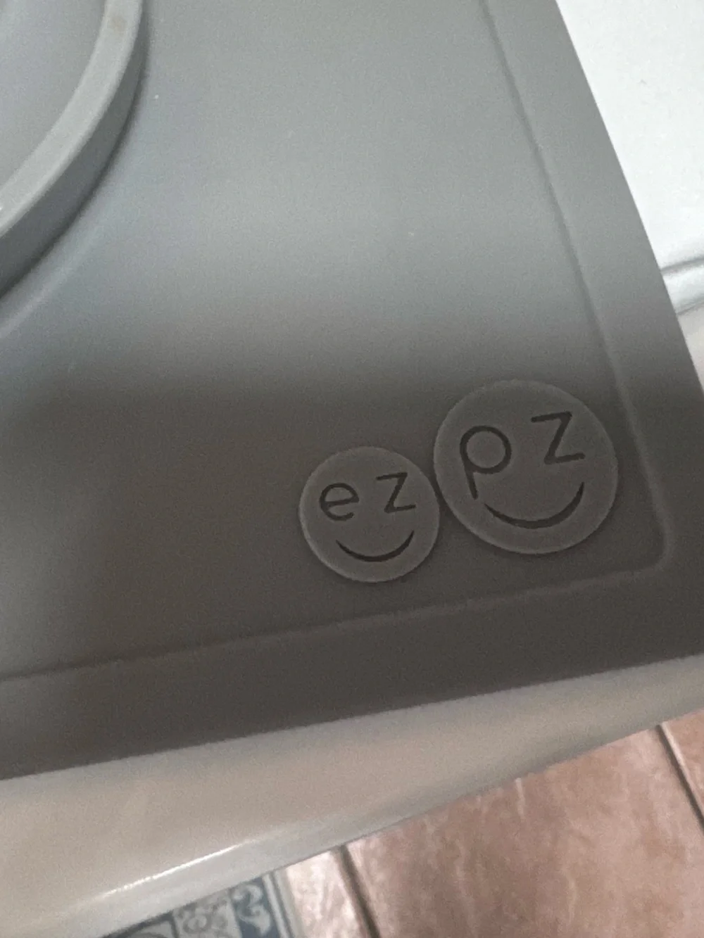 EZ PZ Silicone Plates (Set of two) - Gray and Red / Gently Used